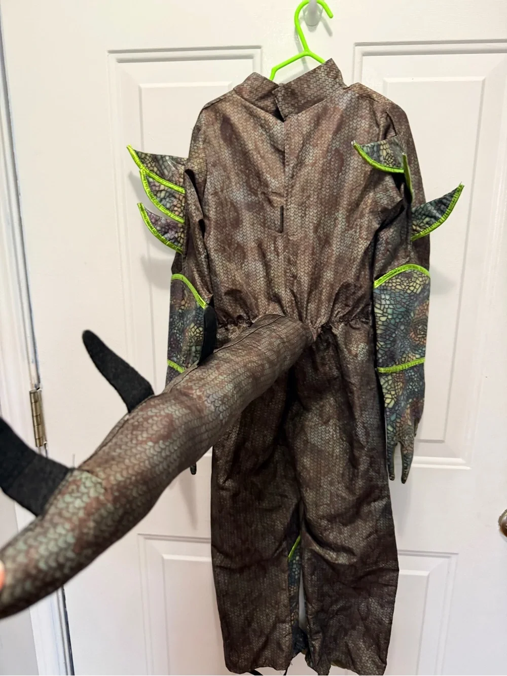 Dragon-Scale Reptile Costume Hood in Iridescent Green